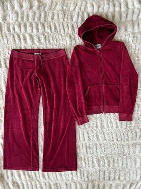 Y2K Vintage Juicy Couture Velour Tracksuit Set Made in USA Wine Red